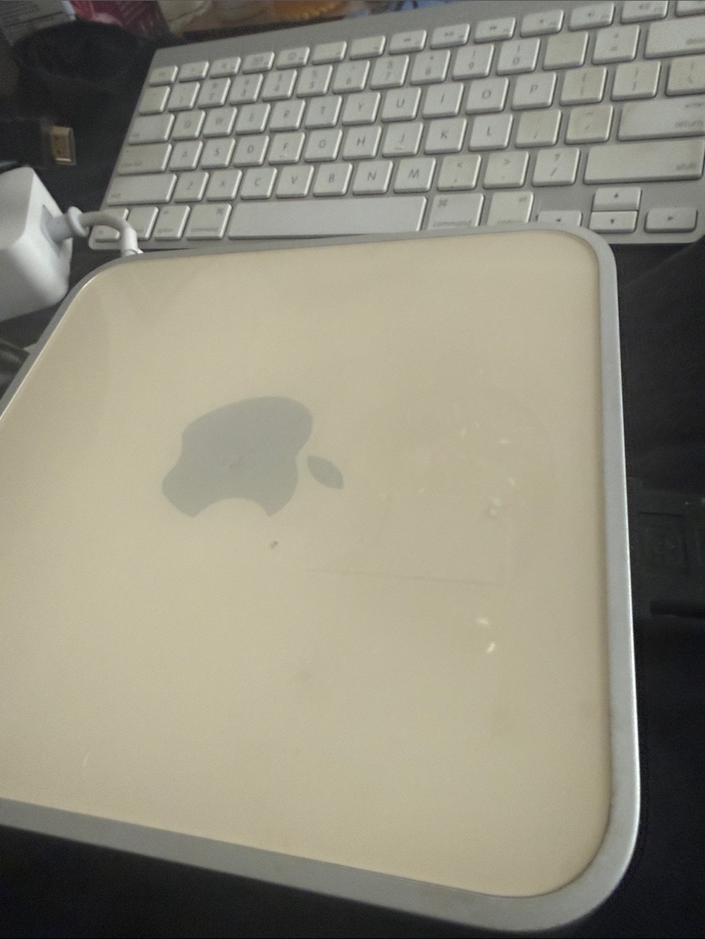 Apple Portable External Optical Drive - Beige Top with Silver Trim